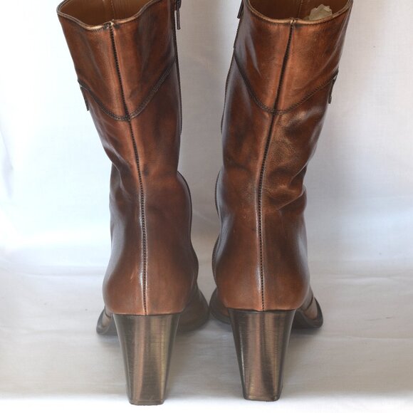 Tiffany Brown Leather High Heel Boots With Side Zipper - Italy - Picture 3 of 5